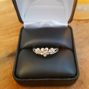 Vintage Sterling Silver Floral Band